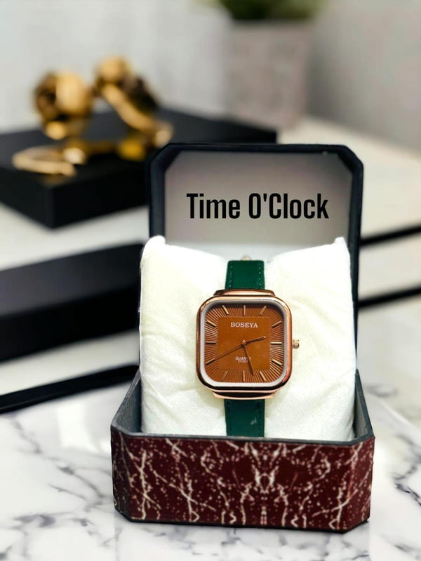 Women's Beautiful branded Watch